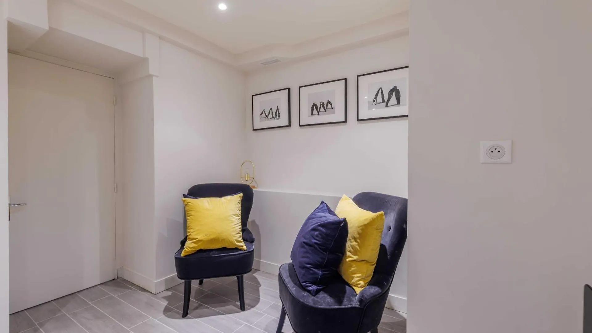 Modern - 2br - 6p - Saint-ambroise * París