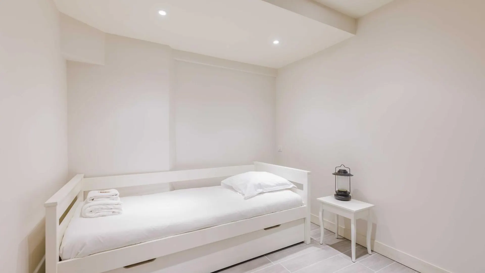 Modern - 2br - 6p - Saint-ambroise Apartamento