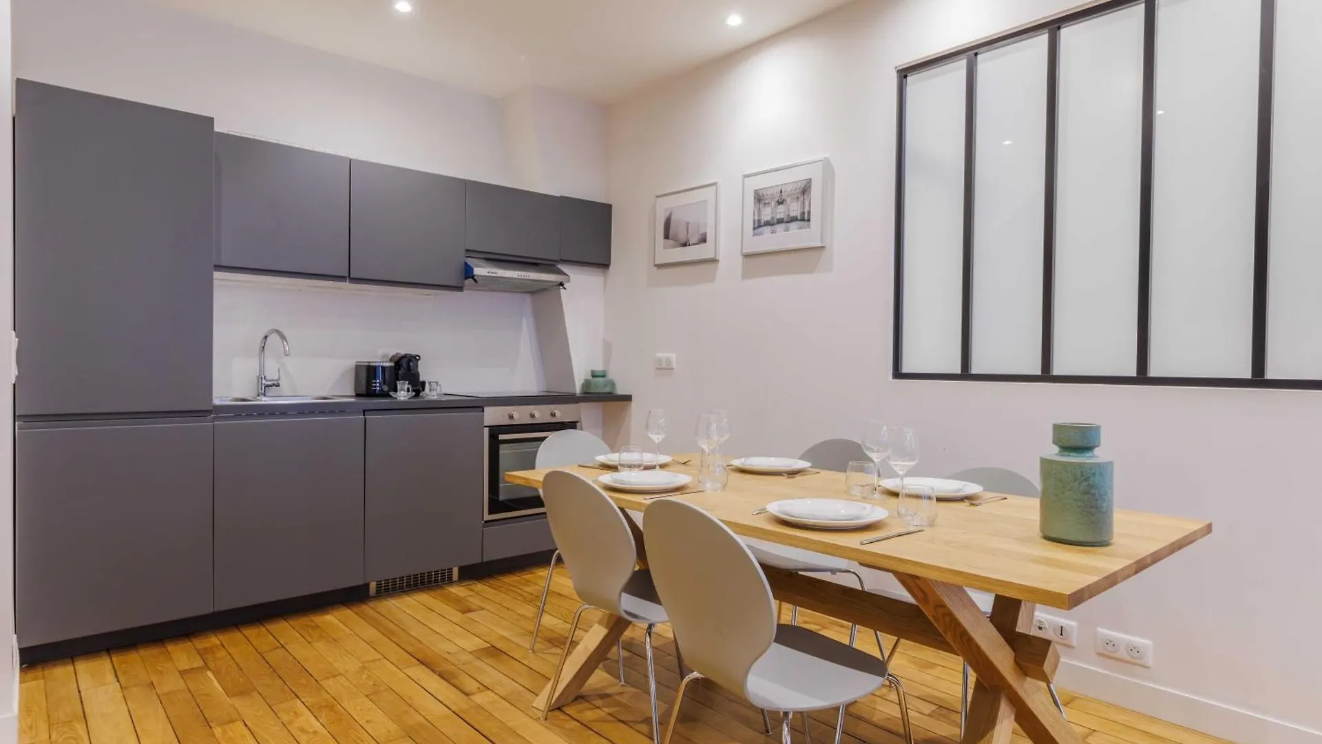Modern - 2br - 6p - Saint-ambroise Apartment